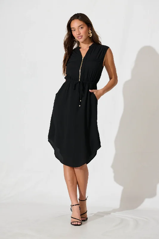 Bedfordshire Zip Dress In Black