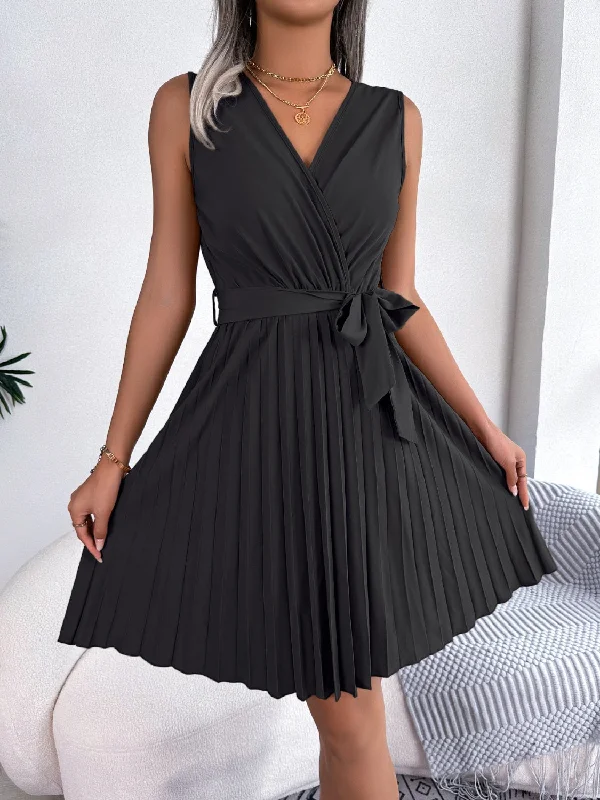 Radiant Surplice Pleated Sleeveless Midi Dress