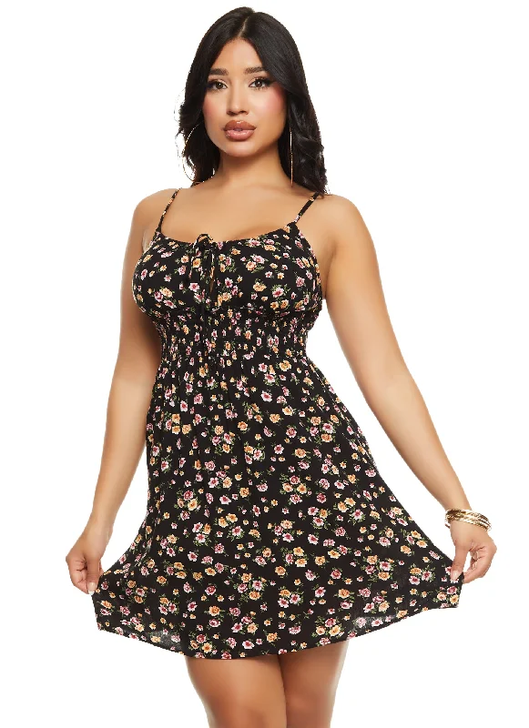 Floral Print Keyhole Smocked Back Cami Dress